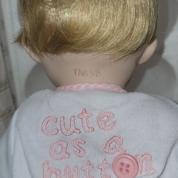 Ashton Drake Galleries "Cute As A Button" Porcelain Doll Titus Tomescu 1993 Vtg - Picture 9 of 16